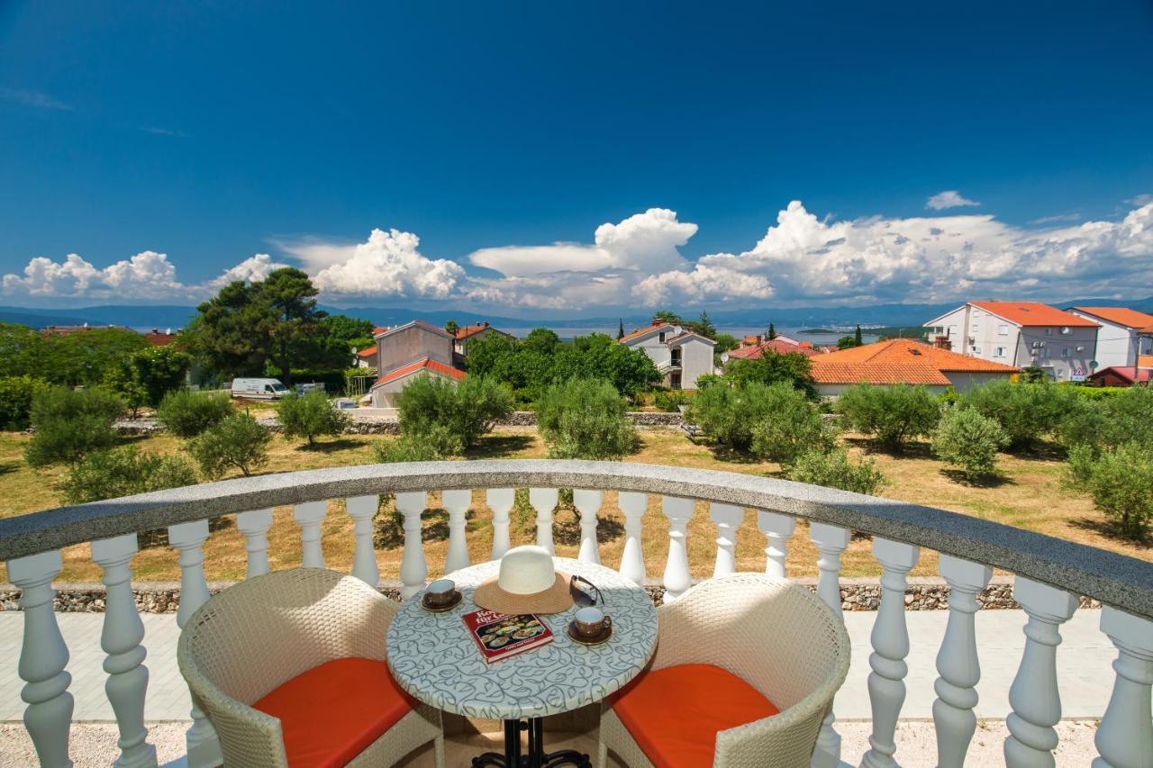 Vila Panorama By El-Pi Tours Malinska Exteriér fotografie
