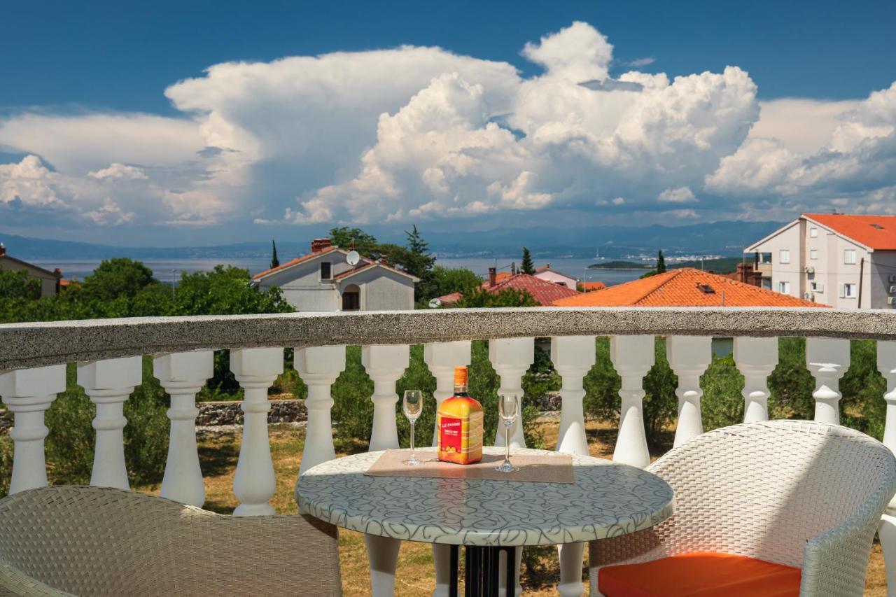 Vila Panorama By El-Pi Tours Malinska Exteriér fotografie